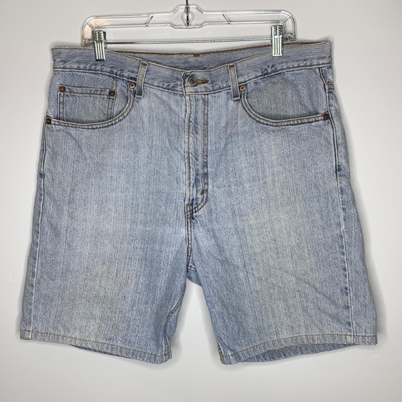 Levi's 505 Light Wash Button Fly Shorts Size W36 Regular Fit - Picture 1 of 10